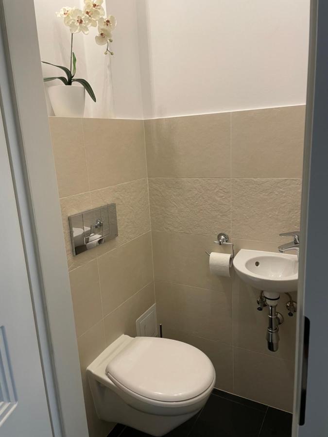 Cozy City Apartment Near City Center Wenen Buitenkant foto