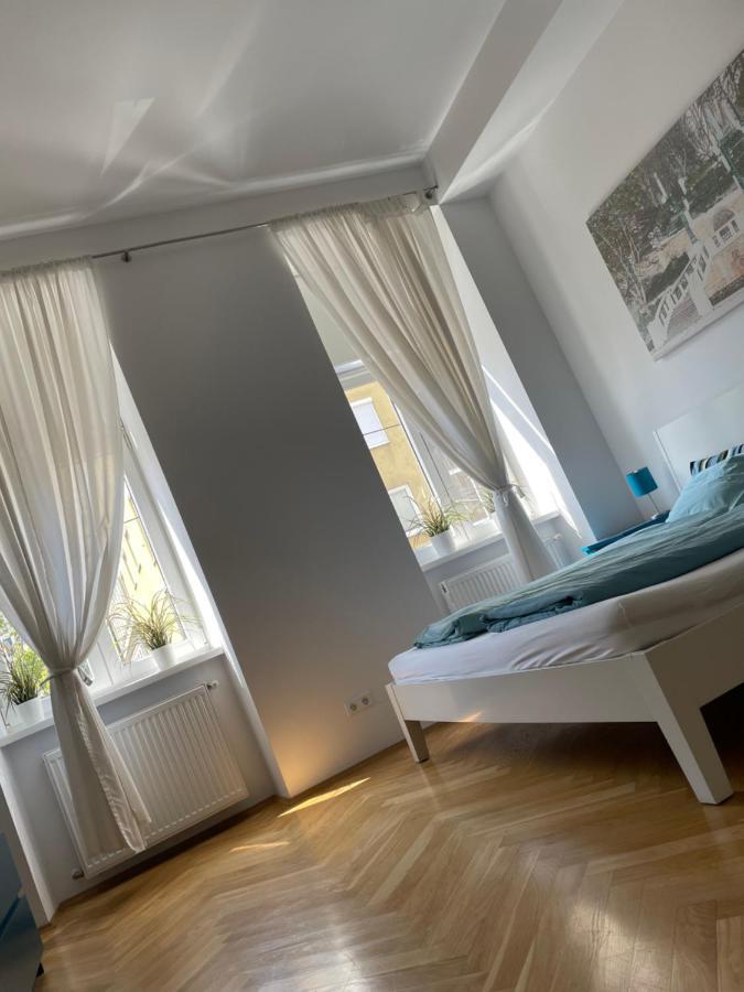 Cozy City Apartment Near City Center Wenen Buitenkant foto